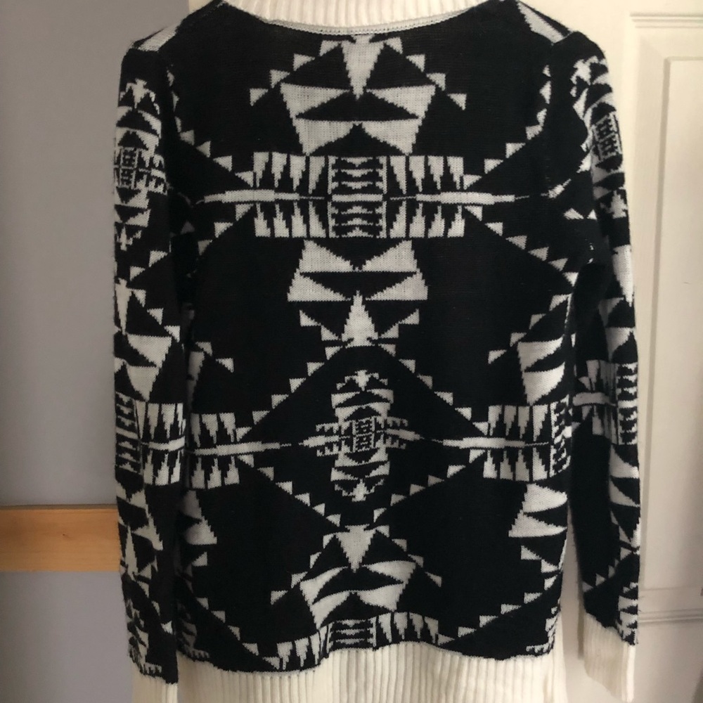 Cardigan - Picture 2 of 2